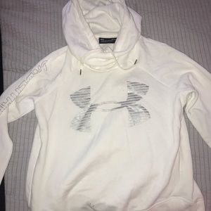 Under Armour Sweater